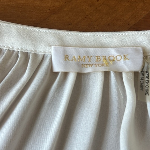 Ramy Brook 100% Silk Bell Sleeve V Neck Blouse Size S - Picture 8 of 10